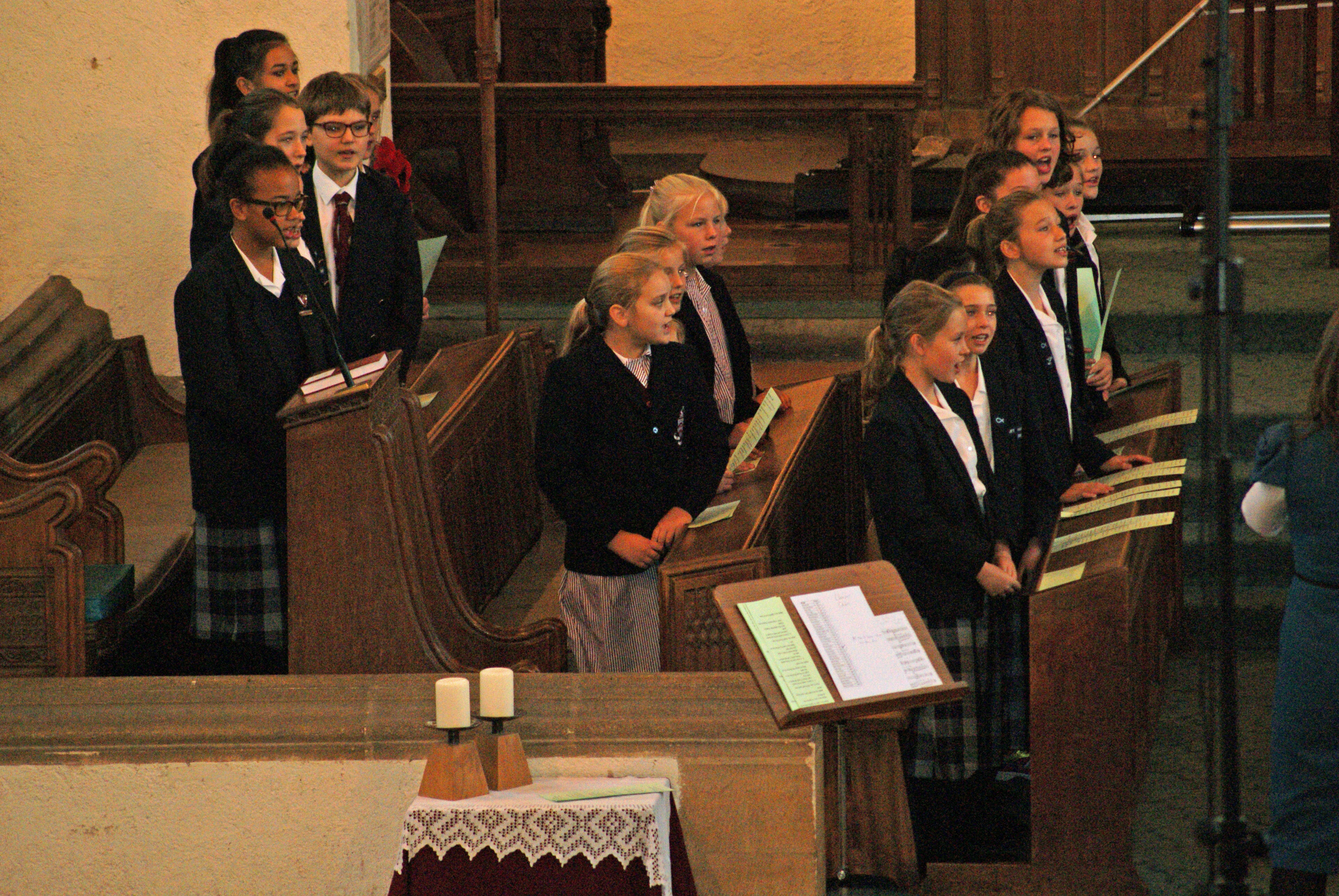 Prep Chapel Choir take to the stage 